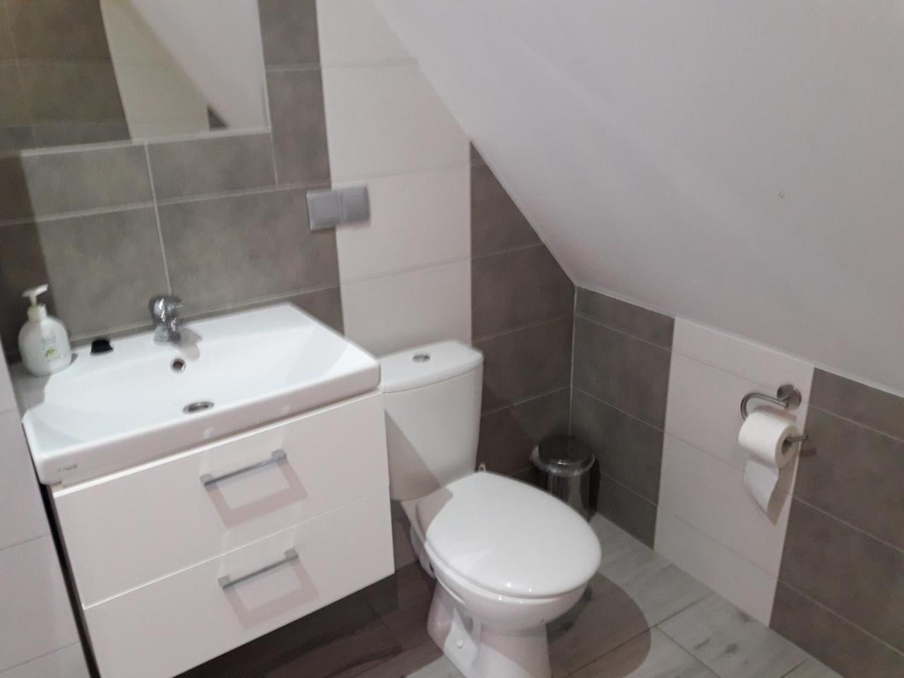 Topolowa Zgierz Ngoại thất bức ảnh